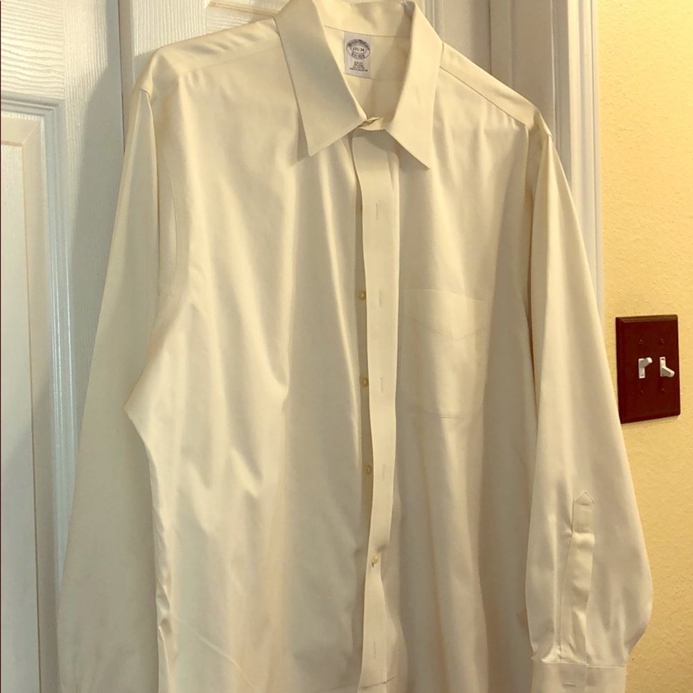 Brooks Brothers Button down dress shirt